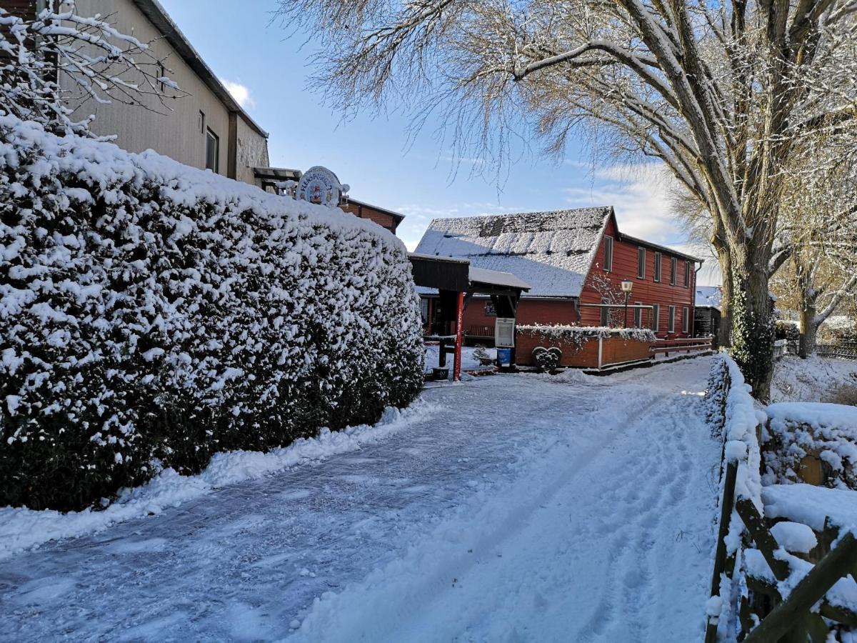 Uschi'S Gasthof Neuendorf  Dış mekan fotoğraf