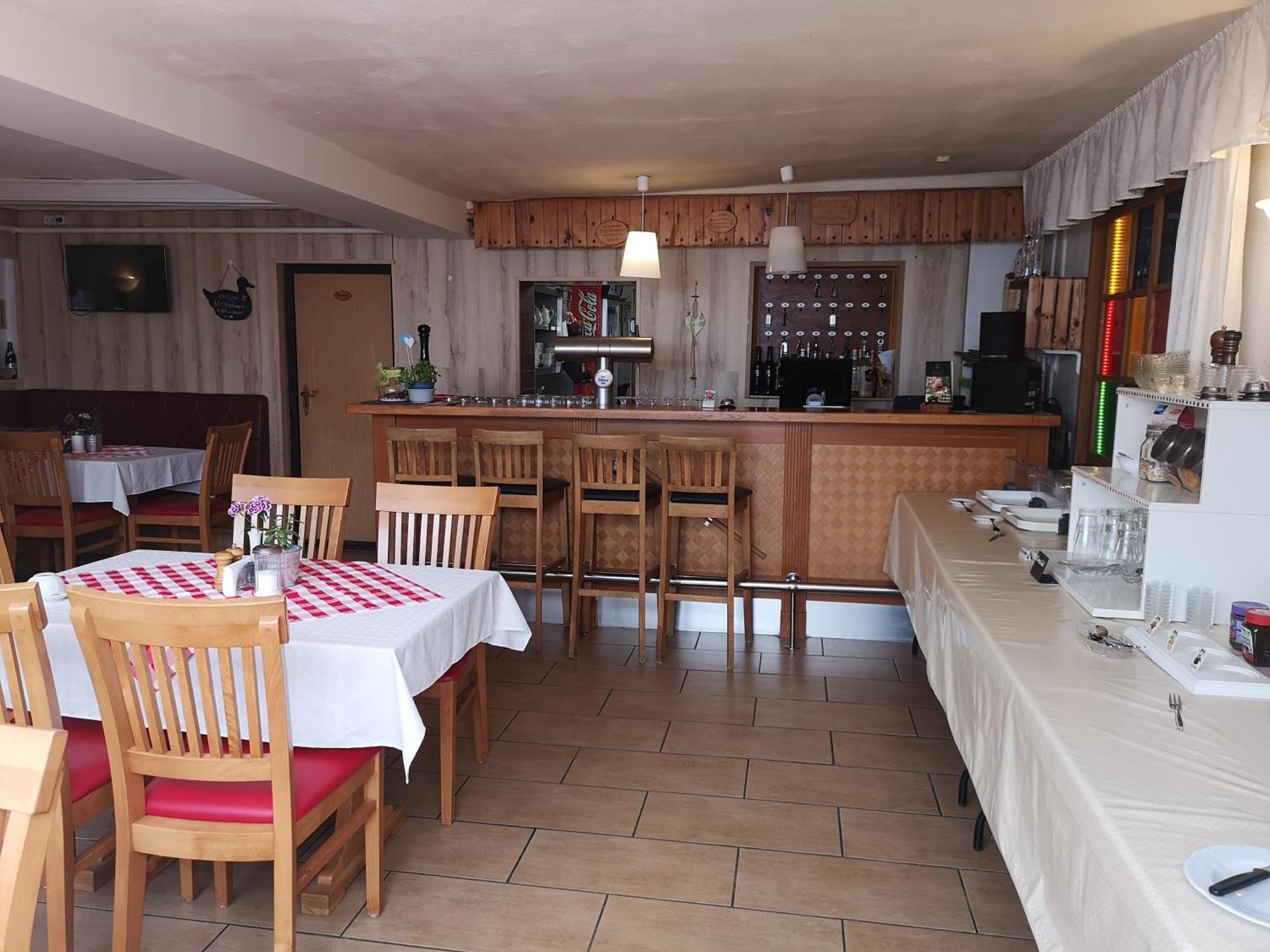 Uschi'S Gasthof Neuendorf  Dış mekan fotoğraf